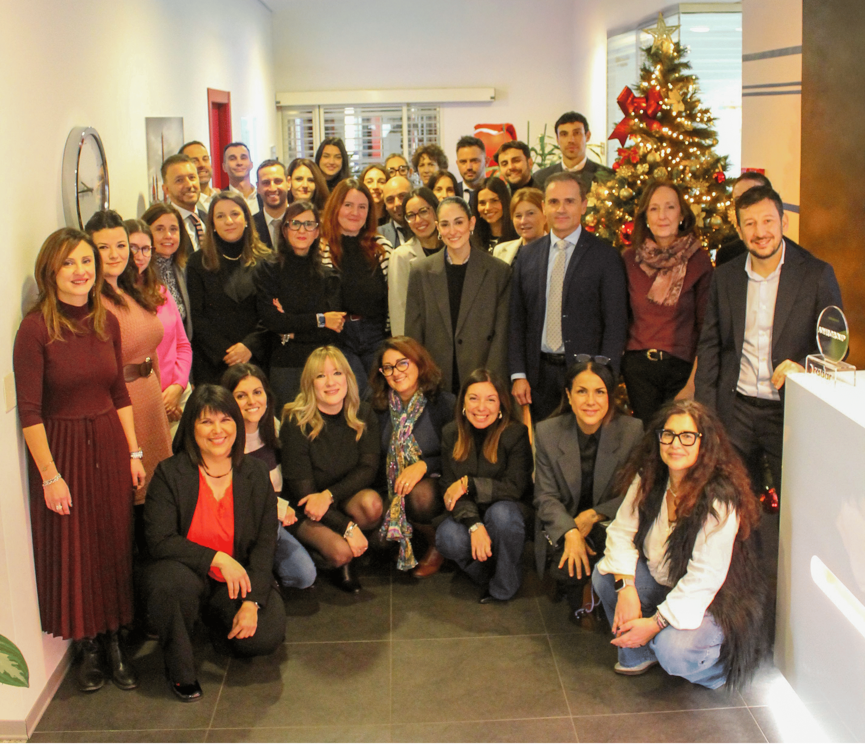 ADHR GROUP: IMPIEGATO/A UFFICIO MARKETING